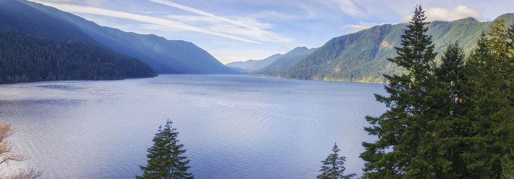 lake in Washington view