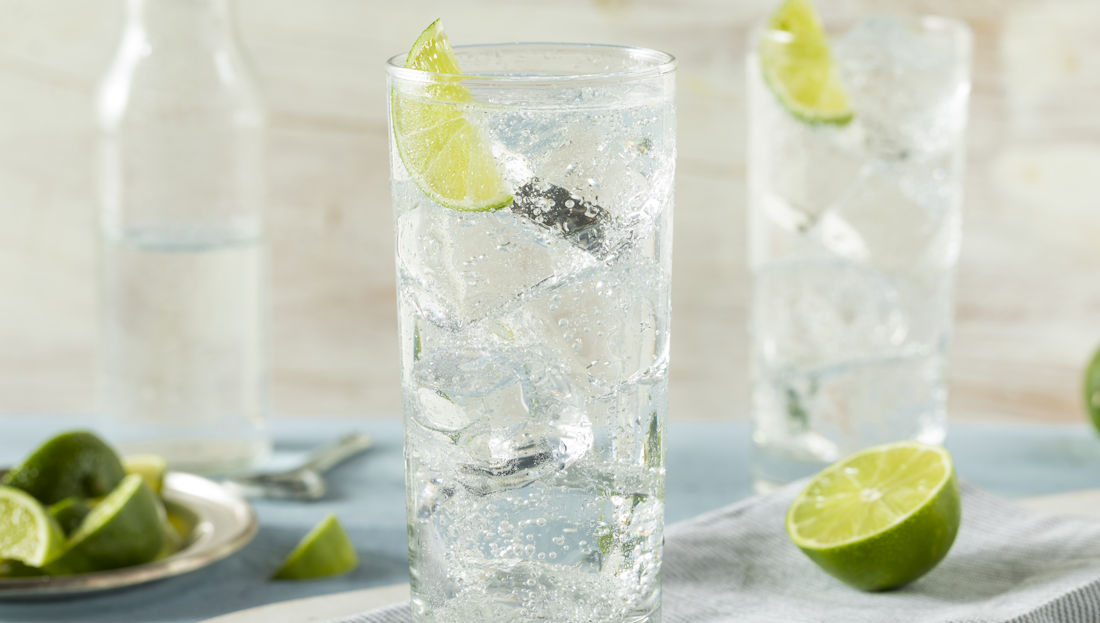 seltzer in glass with citrus
